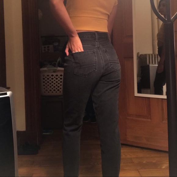 Black mom jeans 💚 - Picture 2 of 2